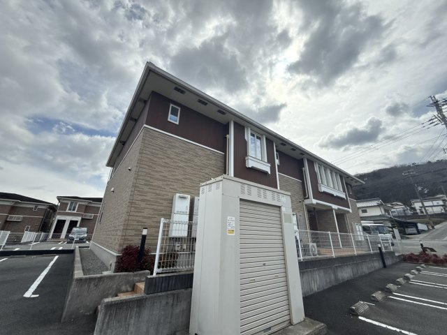 ネオ・ヒルサイド