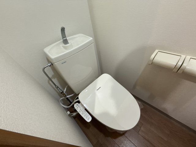 ＩＮＧＬＥ　ＳＩＤＥのトイレ