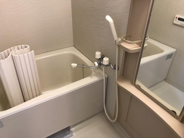 ロイヤルグリーンヒルズの浴室|バス