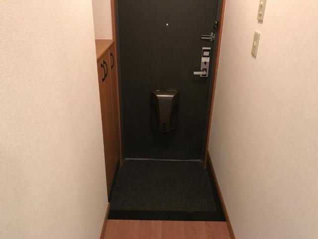 ロイヤルグリーンヒルズの玄関|玄関