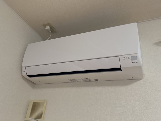 ロイヤルヒルズ青山の内装|洋室