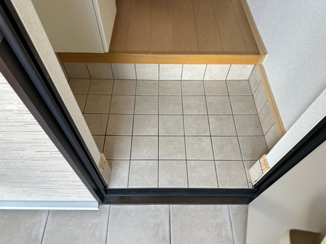 サンリットベルＣの玄関