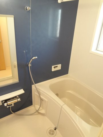 フルール・ソレイユ　Ⅱの浴室