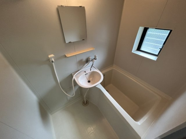 ピアッツァ恩名の浴室|他室参考写真