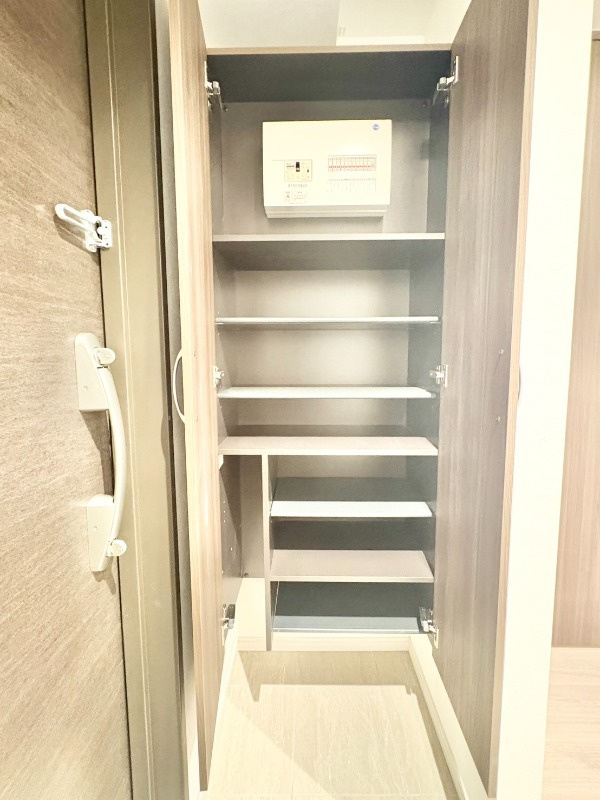 フィルージュ浦和常盤の玄関