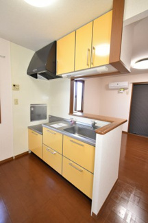 【キッチン】 | ウィルモア鶴 C