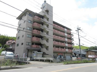 ヴィーヴル藤の森の外観