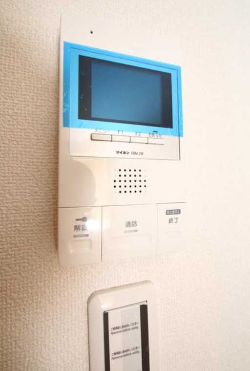 ジェンティーレ三軒茶屋　ネット無料　築浅　オートロックのセキュリティ