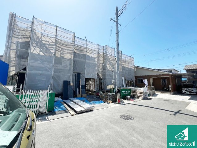 加古川市加古川町河原　第22期　新築一戸建ての前面道路含む現地写真|周辺は落ち着いた街並みの住宅地！子育てがしやすい住環境です！まだ未完成ですが、現地でしかわからない事もございます。是非一度ご覧ください。