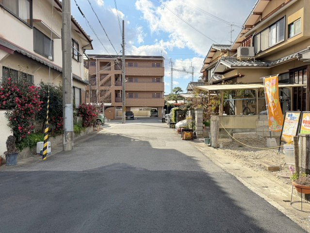 上桂前田町　新築参考Aプランのその他|比較的車通りが少ない為、お子様がおられるご家庭でも安心♪（R8.1撮影）