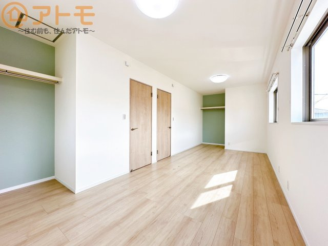 【寝室】 | 駿河区中田1丁目　戸建　A号棟 | 毎日すごす部屋の広さや陽当りも気になるポイントですね！現地で体感してみてください♪