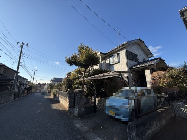 八街ろ　中古戸建の前面道路含む現地写真