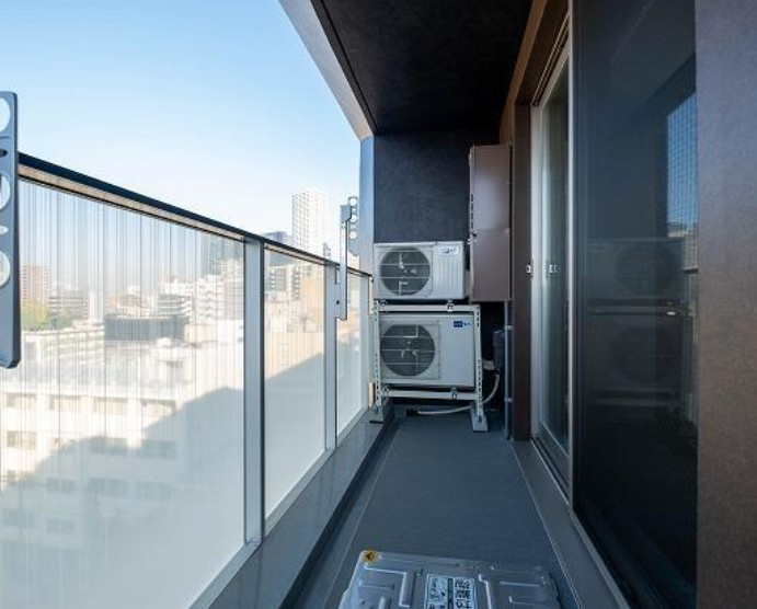 Lighthouse西新宿のバルコニー