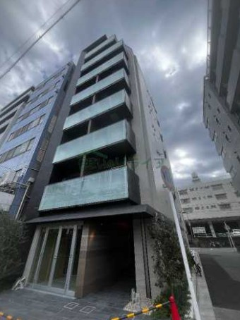 Lighthouse西新宿の外観