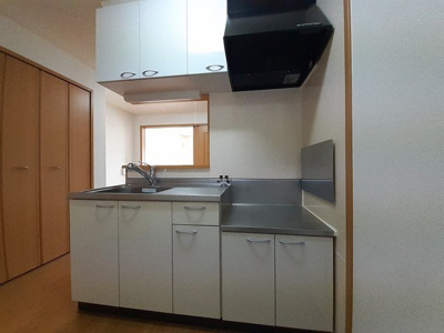 【キッチン】 | バ－ミィ・アンジュ