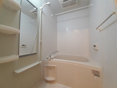 【浴室】 | バ－ミィ・アンジュ