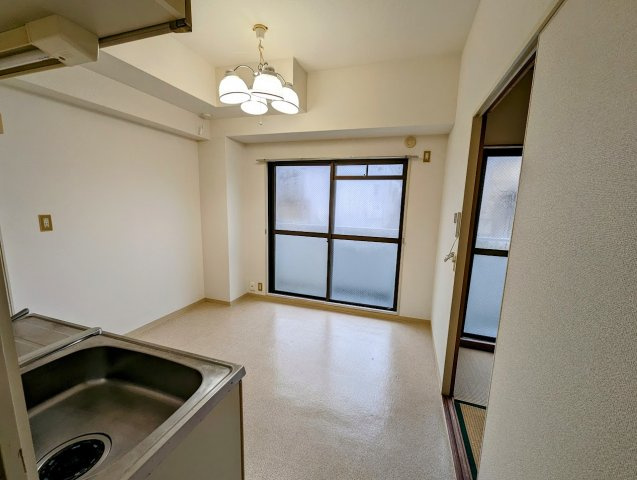 【居間・リビング】 | 弁天マンション | 弁天マンション(GoodHome)