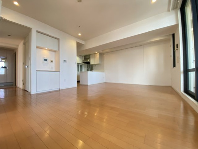 【居間・リビング】 | ライオンズマンション神戸栄町通