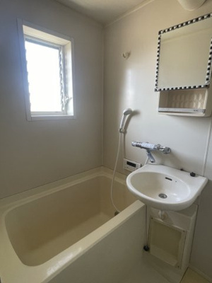 【浴室】 | メゾン岩瀬 | お風呂で日々の疲れを落としましょう