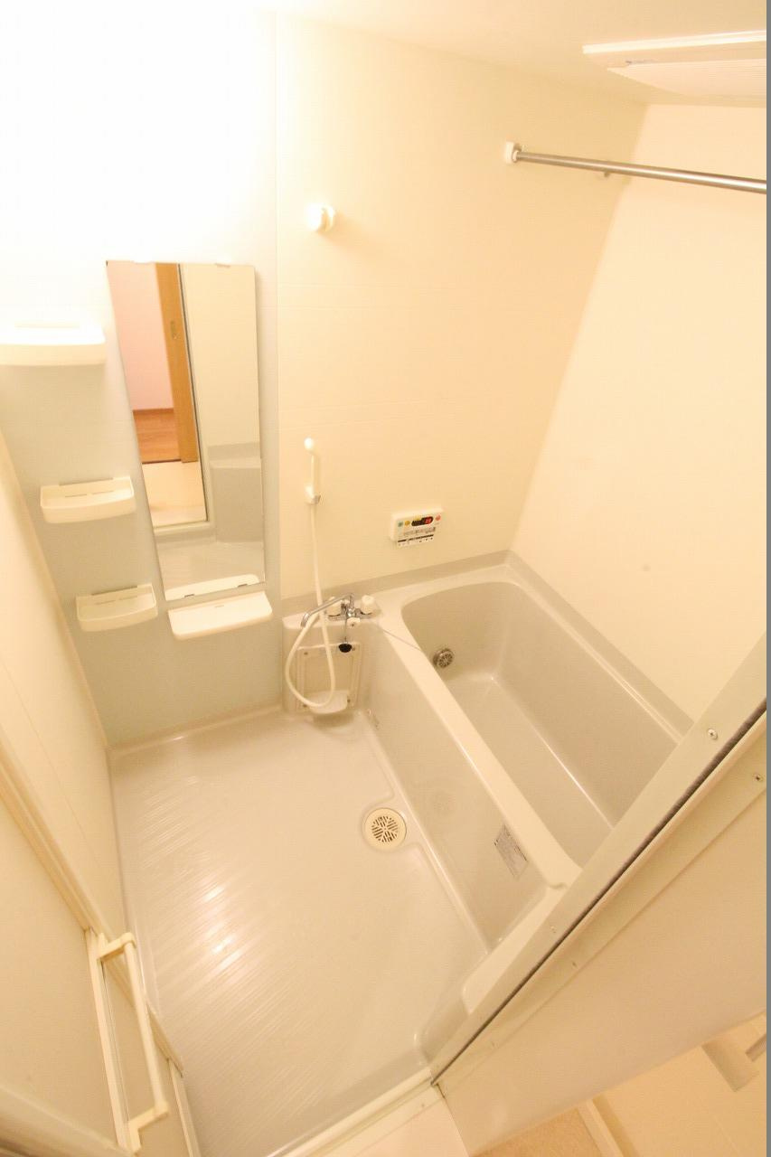 ガーデンヒルズ神戸西の浴室|※お部屋により仕様が異なる場合があります※