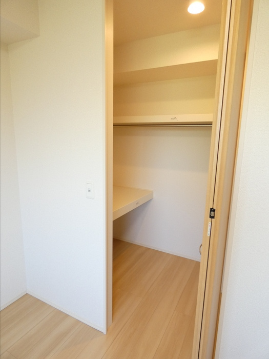 エーススクエア妻崎の収納