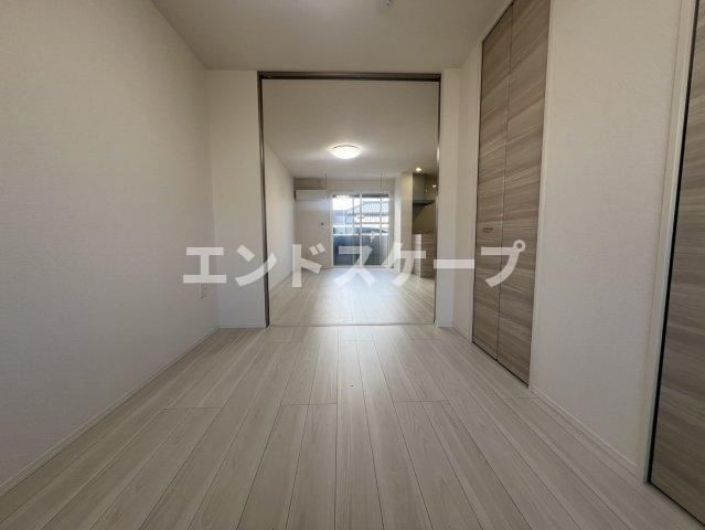 イーステージ大橋町の居間・リビング|高崎、前橋のお部屋探しはエンドスケープまで！お客様の理想お聞かせ下さい♪