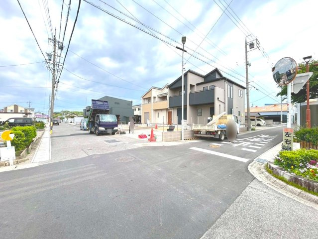 ブルーミングガーデン　一宮市小信中島　全2区画分譲の前面道路含む現地写真|■前面道路　■ヤマダ不動産　株式会社リライフ　
■夢のマイホーム購入をフルサポートします！