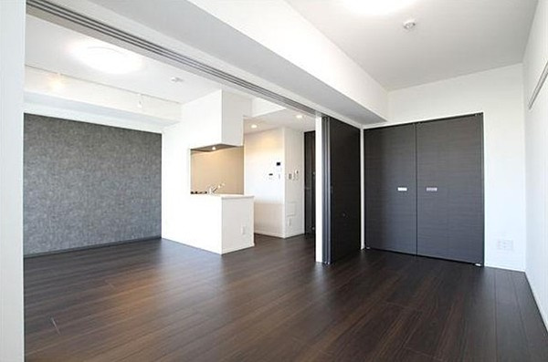 アンベリール亀戸パークの洋室