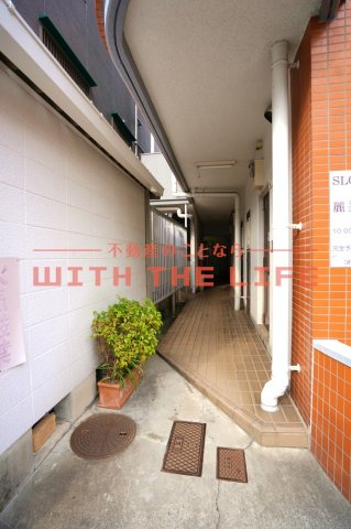 西田産業第6ビル【キャッシュバック対象物件】のエントランス|建物の内部です