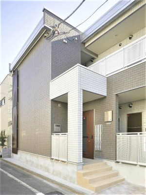 【エントランス】 | リブリ・Celestial Earth | エントランスです