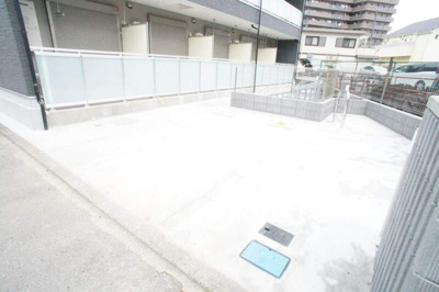 【駐車場】 | リブリ・けやき南台 | 駐車場に車を止められます