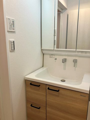 【洗面所】 | 南台戸建 | 使いやすい洗面所です