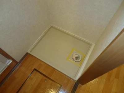 【その他】 | ヴィラアンジェ | 洗濯機置場