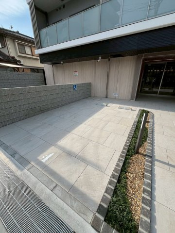 ブランシェ洗足の駐車場