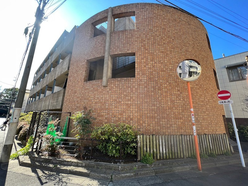 プルミエール三軒茶屋