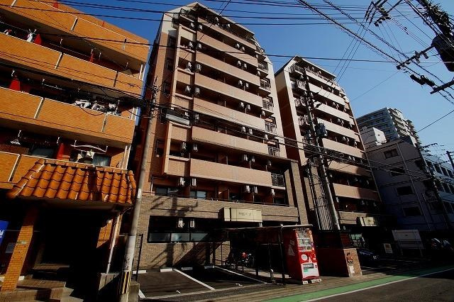 ブランオールＡ館の外観