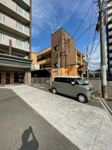 プリマベーラ.の駐車場