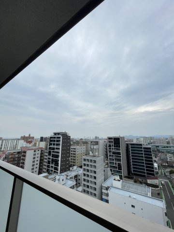 プレサンスロジェ呉服町の展望
