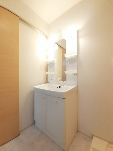 アルバマーレ　Ａの洗面所|当社、チルホームのHPもご覧ください(^^)/物件情報多数♪