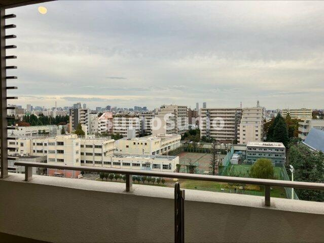 プラウドフラット三軒茶屋の展望