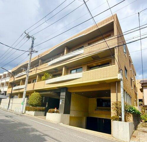 ベルハイム広尾のエントランス| 