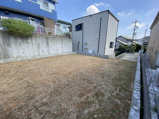 半田市上池町３丁目　売り土地の外観
