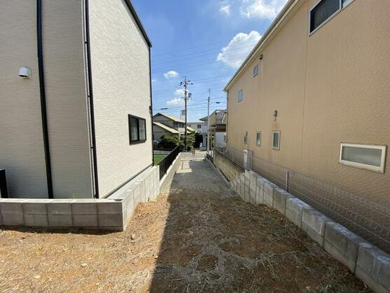 半田市上池町３丁目　売り土地の周辺