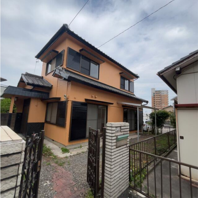 知多郡武豊町字豊成３丁目　中古戸建