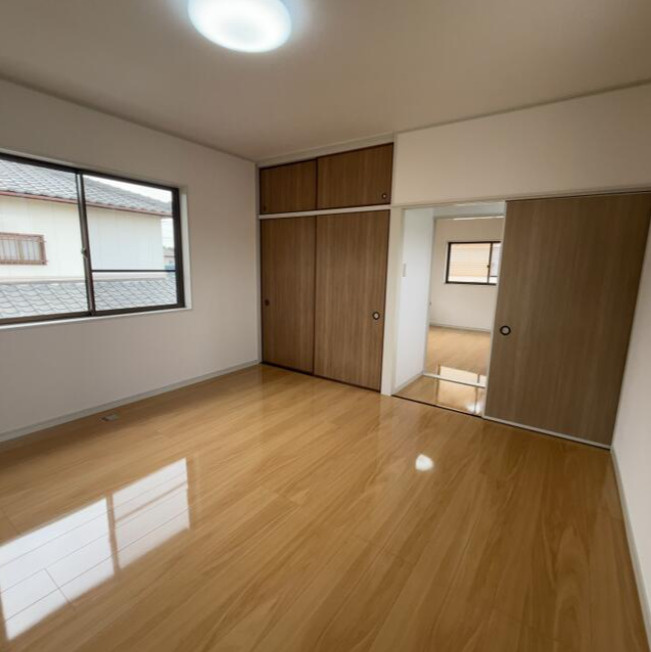 知多郡武豊町字豊成３丁目　中古戸建の洋室|ゆったりした洋室です