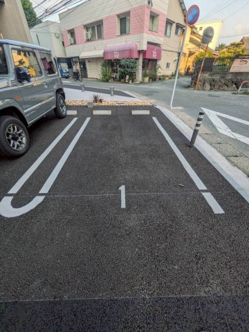 ポラリス高宮の駐車場