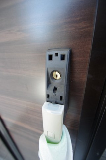 【防犯設備】 | 【仲介手数料無料！！】府中市小柳町5丁目　新築戸建て（全1棟）1号棟　4990万円 | 玄関扉はカードキー対応