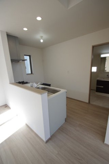 【キッチン】 | 【仲介手数料無料！！】府中市小柳町5丁目　新築戸建て（全1棟）1号棟　4990万円