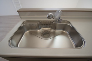 【キッチン】 | 【仲介手数料無料！！】府中市小柳町5丁目　新築戸建て（全1棟）1号棟　4990万円 | 浄水器付き水栓