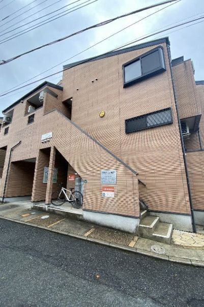プログレス井尻の外観